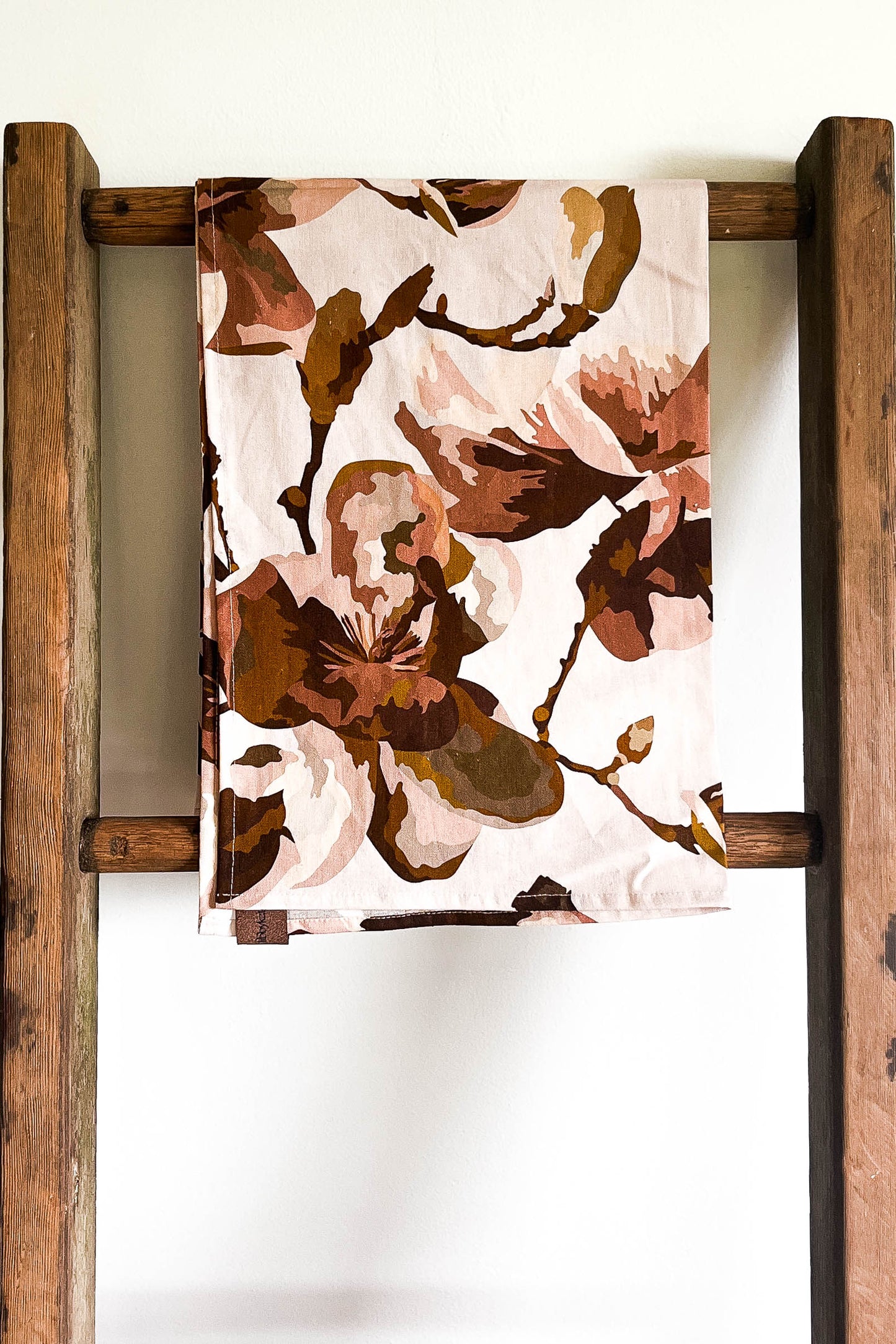 tea towel - magnolia blush